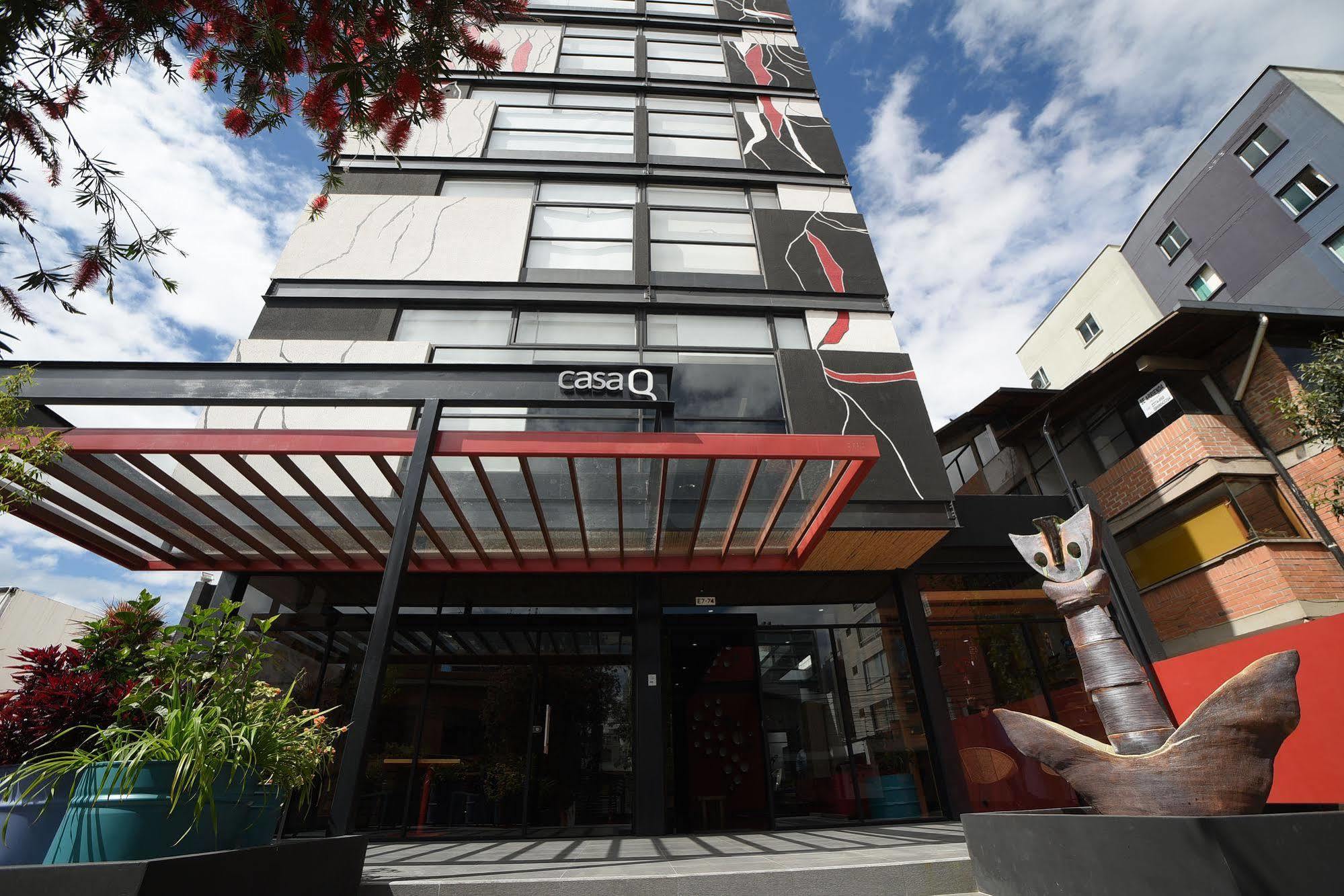 Casa Q 3*